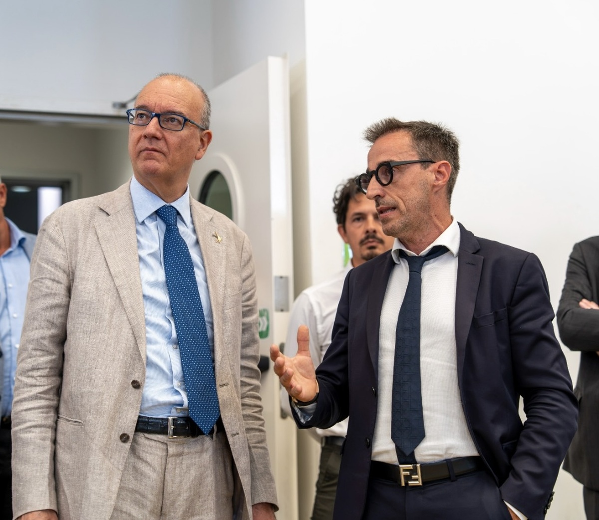 Il Ministro Valditara visita AEA - Aircraft Engineering Academy: ad Azzano San Paolo il modello formativo che prepara i professionisti dell’aviazione