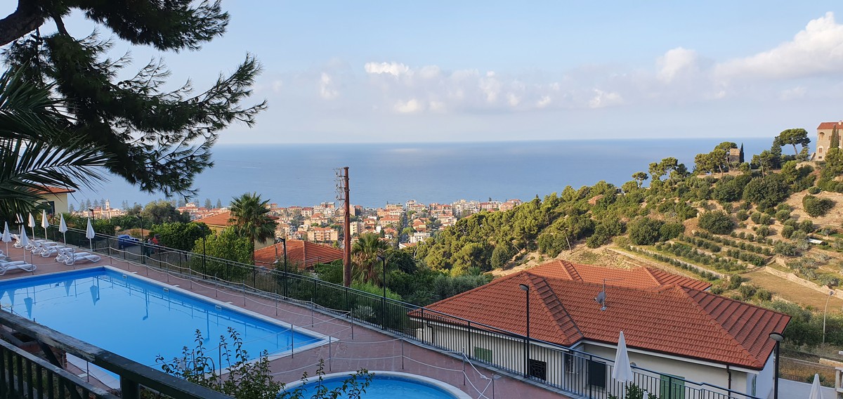 Rinasce un angolo di storia ATM: ecco Riviera Belsoggiorno, la nuova perla di Bordighera (Foto)