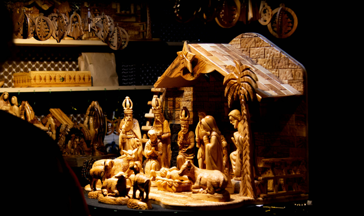 La Turbie celebra il Natale con l’esposizione di presepi in Place Saint-Jean