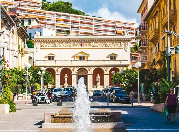 Mare o montagna? Un viaggio nella Preistoria a Mentone