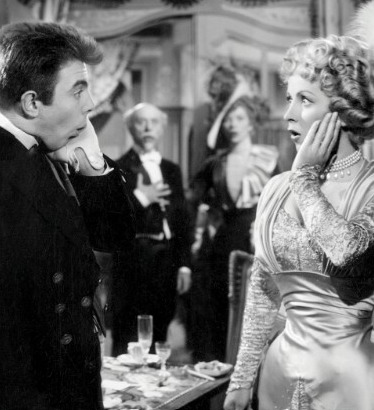 Occupe-toi d’Amélie! tra teatro e cinema