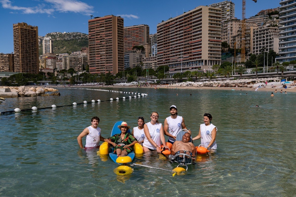 Handiplage del Larvotto, inaugurata la stagione 2026 del servizio accessibile alle persone con disabilità nel Principato di Monaco