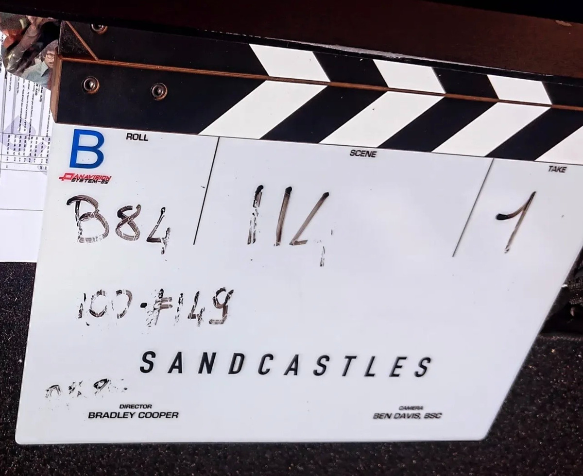 Bradley Cooper e Margot Robbie a Monaco per le riprese di “Sandcastles” (Foto)