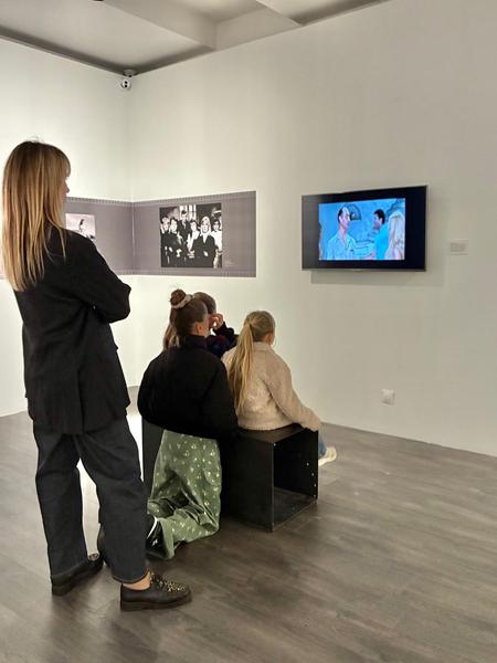 Bardot, Demongeot, Mercier: il mito della femminilità libera nasce sulla Costa Azzurra (Foto)