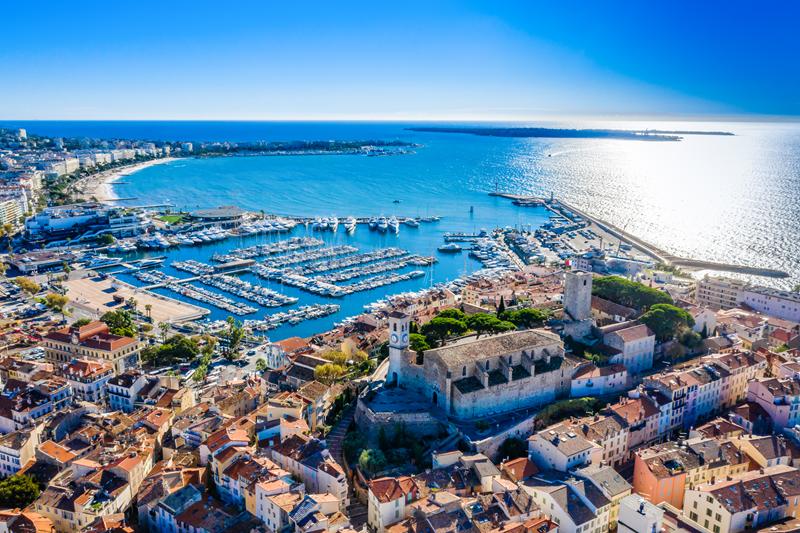 Cannes investe sul futuro: 746 nuovi alloggi tra costruzioni e ristrutturazioni per giovani e famiglie