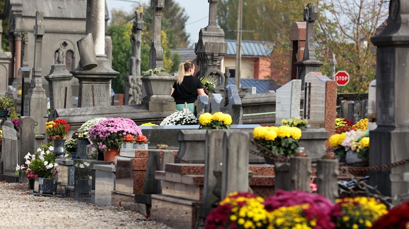 Fêtes de la Toussaint, bus potenziati per raggiungere i cimiteri della Côte d’Azur