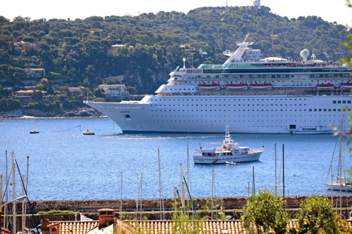 Nice, stop allo scontro sulle crociere: il sindaco Ciotti chiude il contenzioso