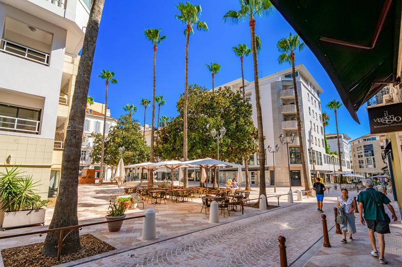 Cannes accelera sulla sostenibilità: energie marine, stop alle grandi crociere e più verde in città