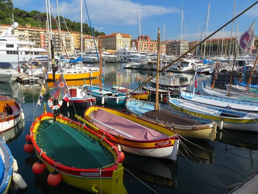 Nizza celebra l’Assunzione: fede, tradizione e musica sul Porto Nizza celebra l’Assunzione: fede, tradizione e musica sul Porto