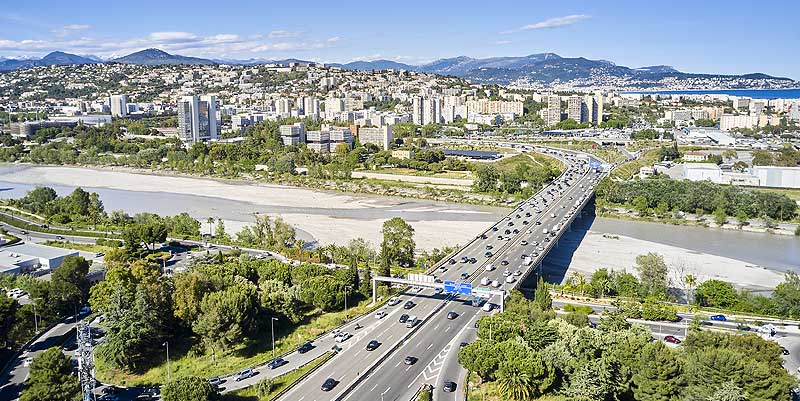 Pedaggio di Saint-Isidore, il nodo resta aperto: tra stop alle barriere, costi e impatto ambientale