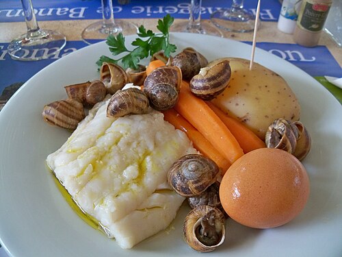 Aïoli garni, il sole della Provenza nel piatto: la ricetta tradizionale tra storia e sapori mediterranei