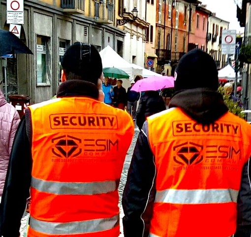 La tranquillità di piccoli e grandi eventi dipende della professionalità dell'Agenzia che andrà a seguire ogni step organizzativo. Vietate le improvvisazioni. La tranquillità di piccoli e grandi eventi dipende della professionalità dell'Agenzia che andrà a seguire ogni step organizzativo. Vietate le improvvisazioni.