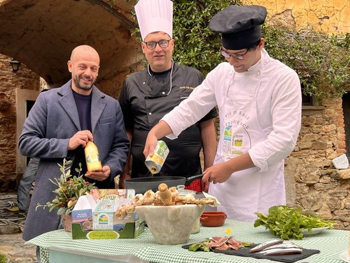 Futuri ambasciatori della cucina ligure, in tavola l’olio biologico dell’antica azienda Raineri Futuri ambasciatori della cucina ligure, in tavola l’olio biologico dell’antica azienda Raineri