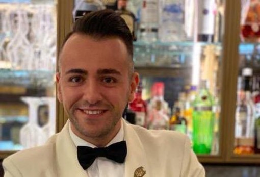 Riccardo Agri barman sardo tra i vip di Cova a Montecarlo, l'intervista