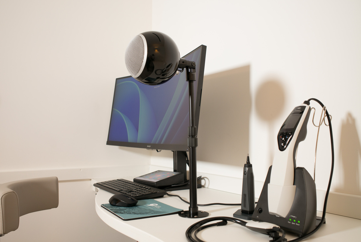 Disturbi dell’udito e dell’equilibrio: valutazioni avanzate in italiano a Monaco