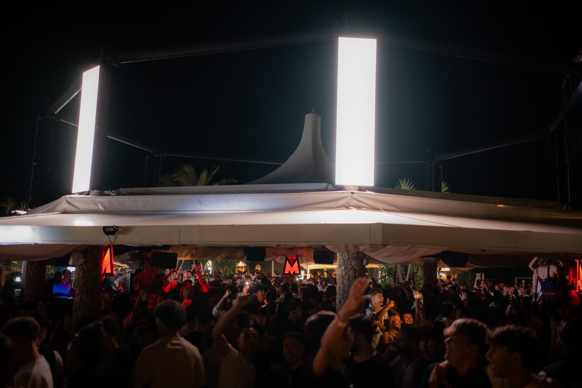 Il weekend perfetto è a Le Vele Alassio: musica, energia ed emozioni!