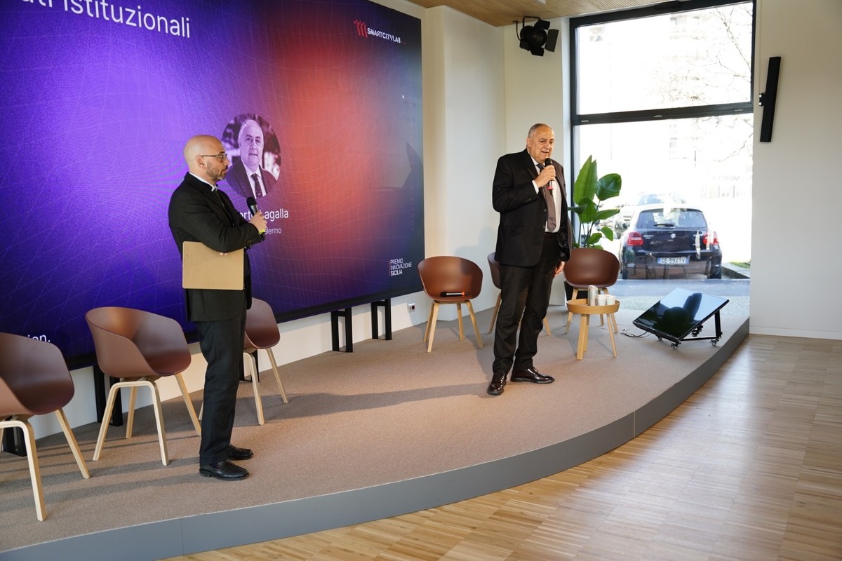 Fuori Premio Innovazione Sicilia a Milano: SmartCityLab Milano modello dello sviluppo dell’innovazione grazie alla condivisione degli ecosistemi