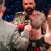 Immenso Alessio Sakara!