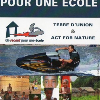 Monte-Carlo: "Live Art 2010" per Terre d'Union e la scuola in Madagscar
