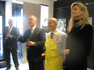 Da destra: Claudia Batthyany responsabile Comunicazione Fairmont, lo Chef Maryan Gandon ed il Vice Presidente e Direttore Generale del Fairmont Xavier F.Rugeroni Da destra: Claudia Batthyany responsabile Comunicazione Fairmont, lo Chef Maryan Gandon ed il Vice Presidente e Direttore Generale del Fairmont Xavier F.Rugeroni