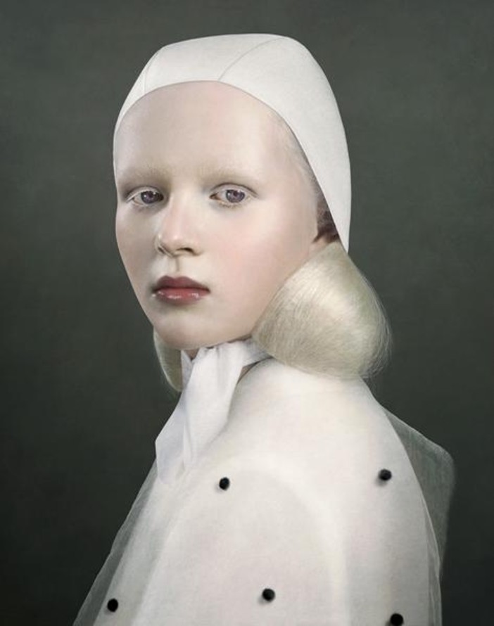 Justine Tjallinks_Jeweled_2016_Intent