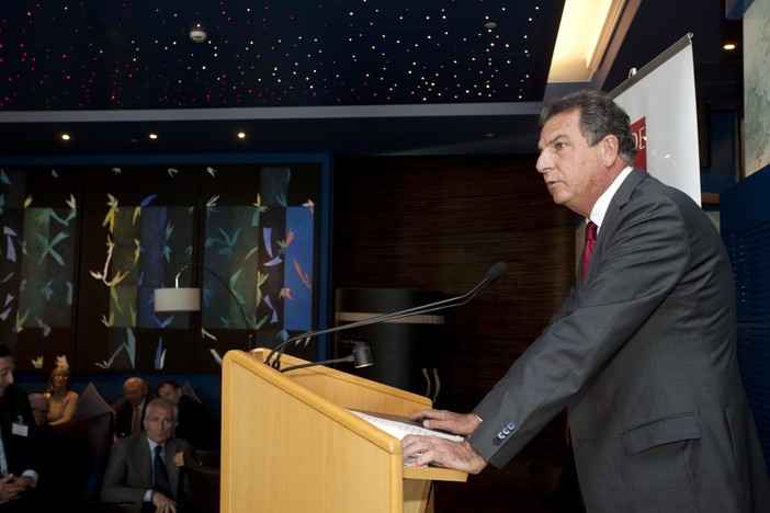 Monte-Carlo: successo all'inaugurazione della personale di Caroline Bergonzi