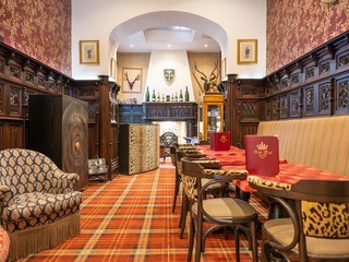 Horse Guard Bar - Hôtel West End Nice - Photo © Agence AZ Nice Horse Guard Bar - Hôtel West End Nice - Photo © Agence AZ Nice