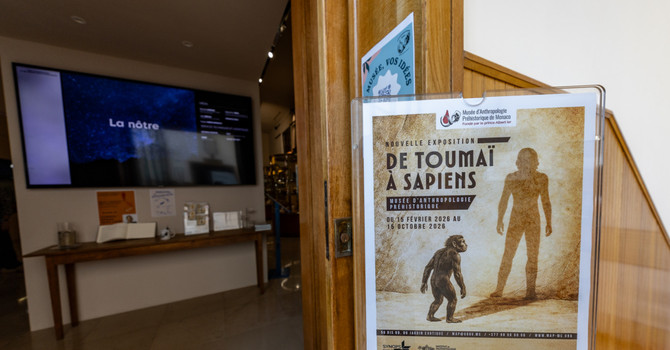 Le Musée d’Anthropologie préhistorique presenta la mostra “Da Toumaï a Sapiens”- fino al 16 ottobre 2026. Crédit photo : © Direction de la Communication / Manuel Vitali.