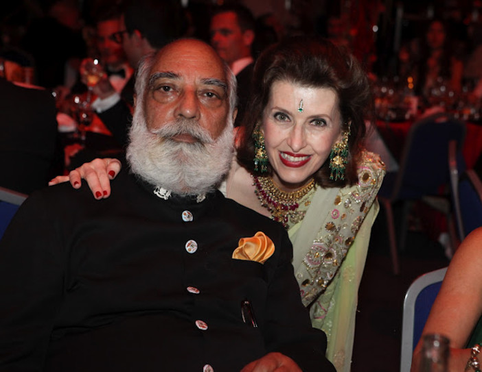 S.A.R. Maharana Shriji Arvind Singh Mewar of Udaipur, Guest of Honour, Princess Catherine Colonna de Stigliano, organizer (Raghavendra Rathore saree)
