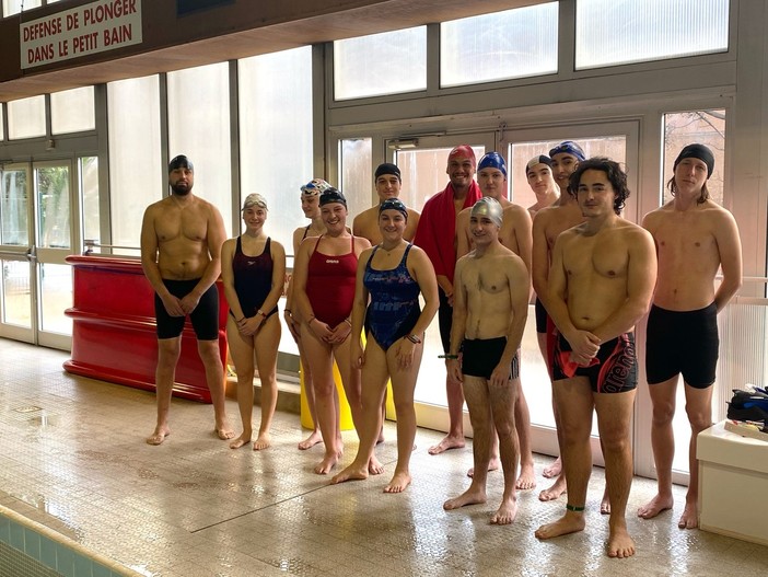 I giovani partecipanti che hanno ottenuto la BNSSA (Foto: Ville de Menton) I giovani partecipanti che hanno ottenuto la BNSSA (Foto: Ville de Menton)