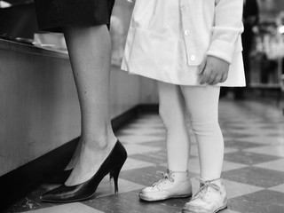 September 18, 1962 © Estate of Vivian Maier, Courtesy of Maloof Collection and Howard Greenberg Gallery September 18, 1962 © Estate of Vivian Maier, Courtesy of Maloof Collection and Howard Greenberg Gallery