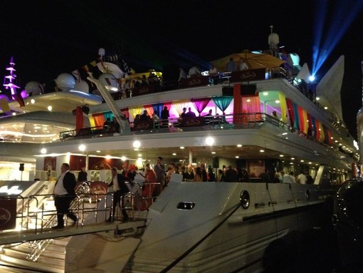 I party da sogno nel Grand Prix di Montecarlo? Rigorosamente sul mega Yacht