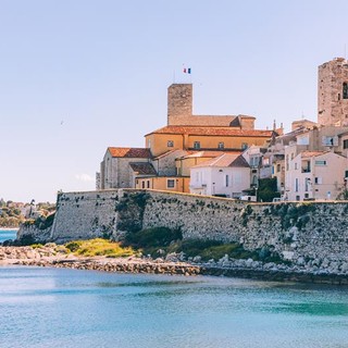 Antibes, vieille ville ©Mary Quincy, OTC Antibes Juan-les-Pins