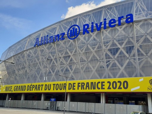 Lo stadio Allianz Riviera da dove partirà la terza tappa del Tour (foto di Danilo Radaelli)