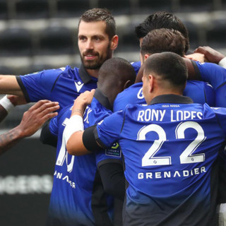 Angers - Nizza, una fase di gioco (foto tratta dal sito dell'OGC Nice)