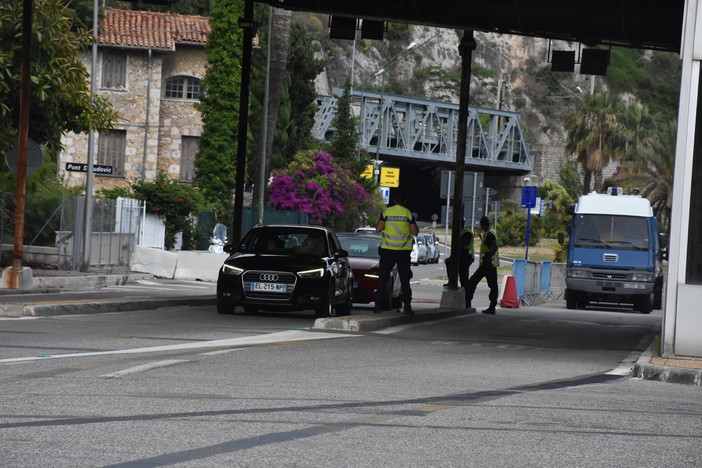 Nel Principato di Monaco terminati i test sui 14mila dipendenti: è risultato positivo al Covid-19 il 3% di loro