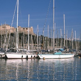 Antibes, Port e Fort Carré - M. Monticelli