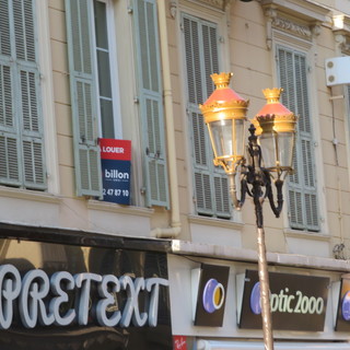 Affitti turistici: televisori e diffusori sono soggetti al pagamento dei diritti d’autore. Stanno giungendo le fatture