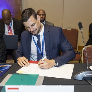 La firma del delegato monegasco