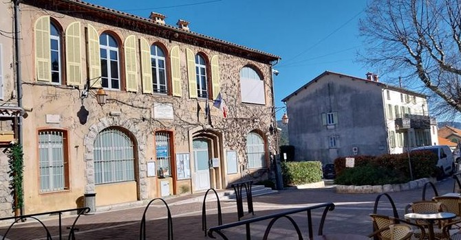 Aspremont e Levens (10 - 12). Fotografie di Danilo Radaelli Aspremont e Levens (10 - 12). Fotografie di Danilo Radaelli