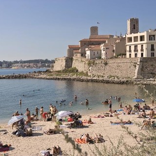 Plage de la Gravette, Antibes @F. Trotobas