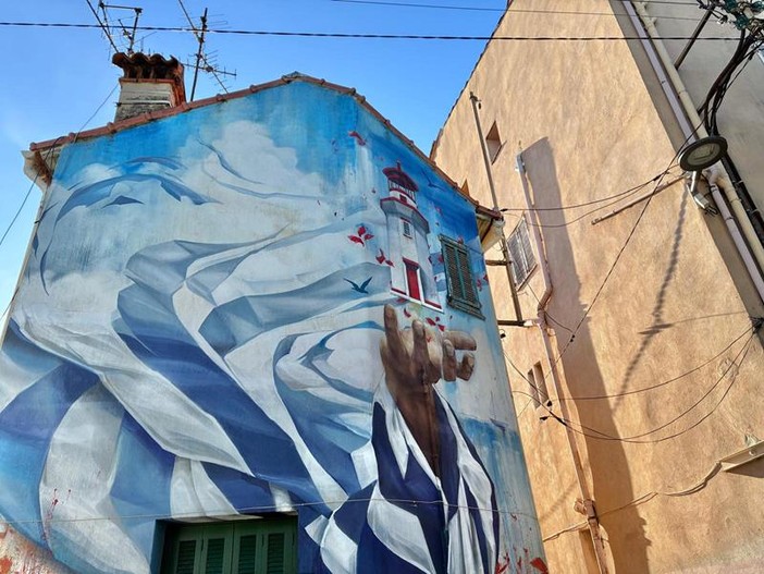 Impasse ad Antibes. Fotografie di Silvia Assin