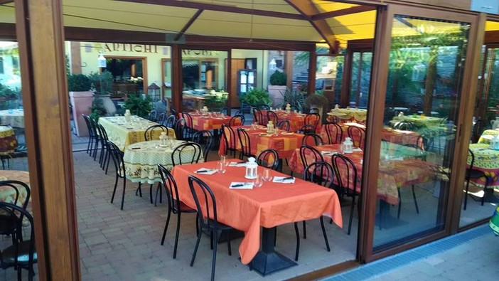 Al ristorante Antichi Sapori di Terzorio gli avvenimenti sono celebrati con gustose proposte: per l'8 Marzo straordinaria apertura serale infrasettimanale Al ristorante Antichi Sapori di Terzorio gli avvenimenti sono celebrati con gustose proposte: per l'8 Marzo straordinaria apertura serale infrasettimanale