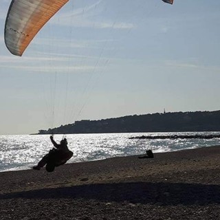 "Atterraggio" di Luisella Cappio