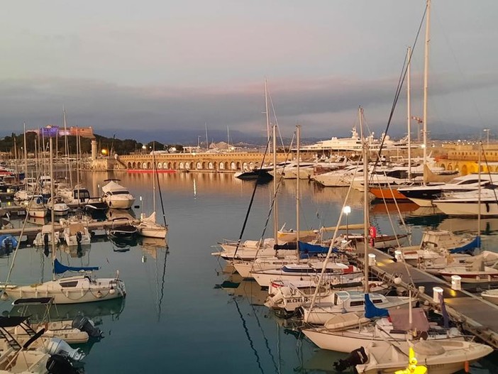 Antibes, fotografie di Danilo Radaelli Antibes, fotografie di Danilo Radaelli