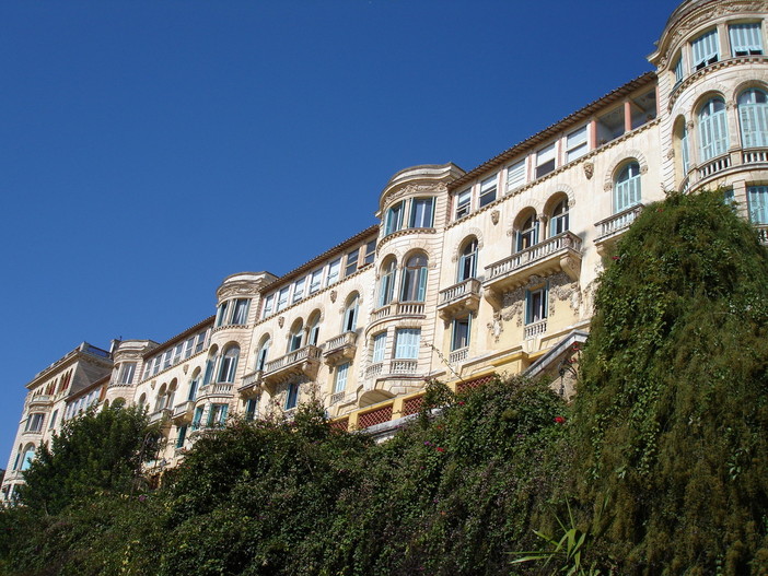 Beausoleil, Palazzo Riviera Beausoleil, Palazzo Riviera