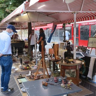 Brocante in Cours Saleya