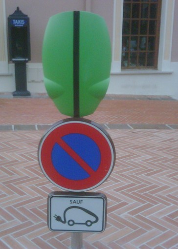 Montecarlo: "Caro parcheggio, quanto mi costi?" Montecarlo: "Caro parcheggio, quanto mi costi?"