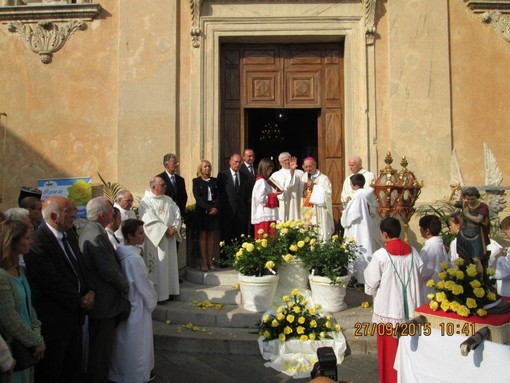 Mentone: ottima partecipazione ieri per la festa patronale di Saint Michel, presenti Sindacoe Vescovo
