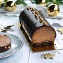La bûche de Noël si reinventa: il dolce è simbolo delle feste tra Natale e Capodanno